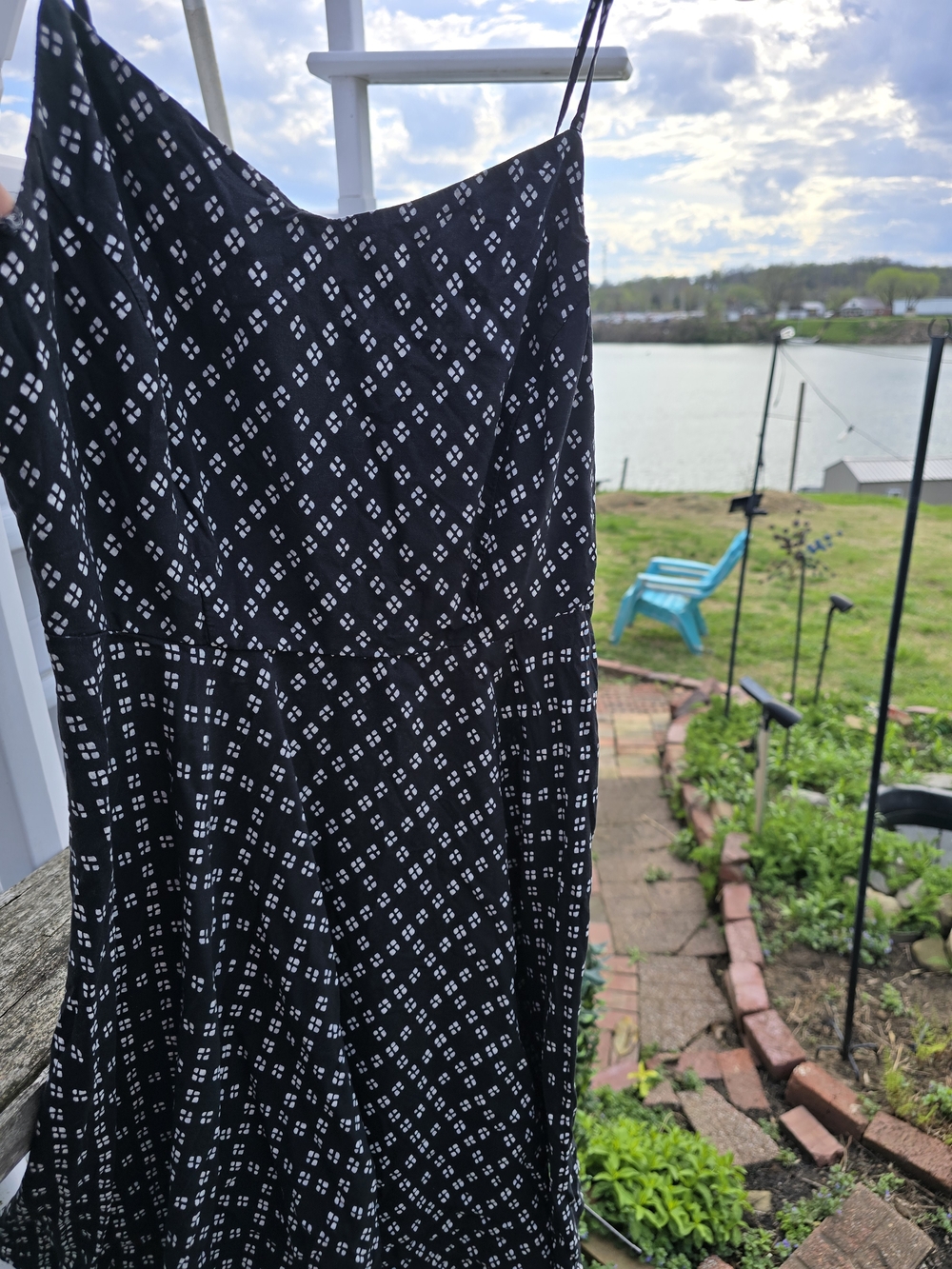 Old Navy Black and White Printed Midi Dress